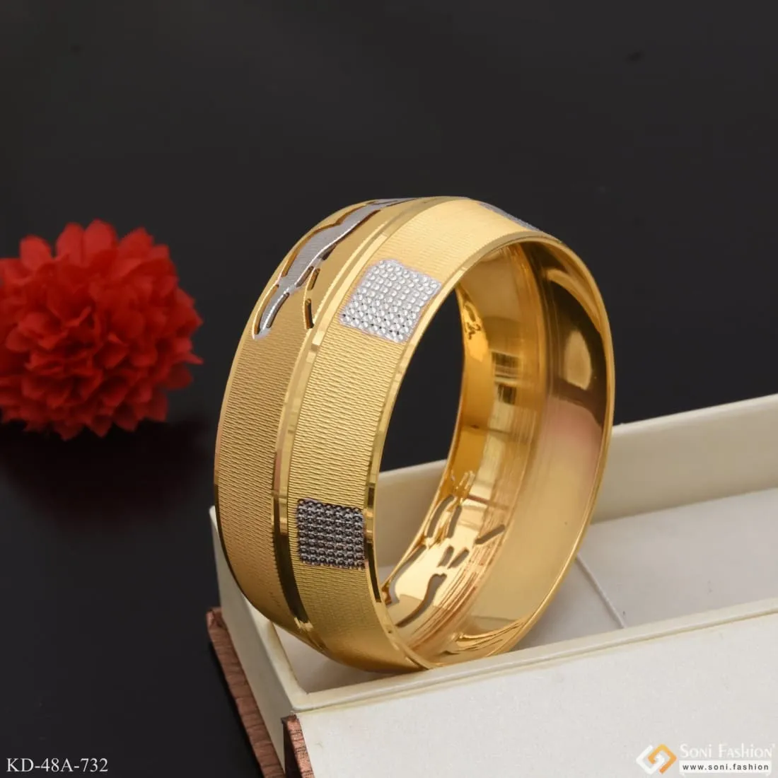 1 Gram Gold Forming Jaguar Attention-Getting Design Kada for Men - Style A732