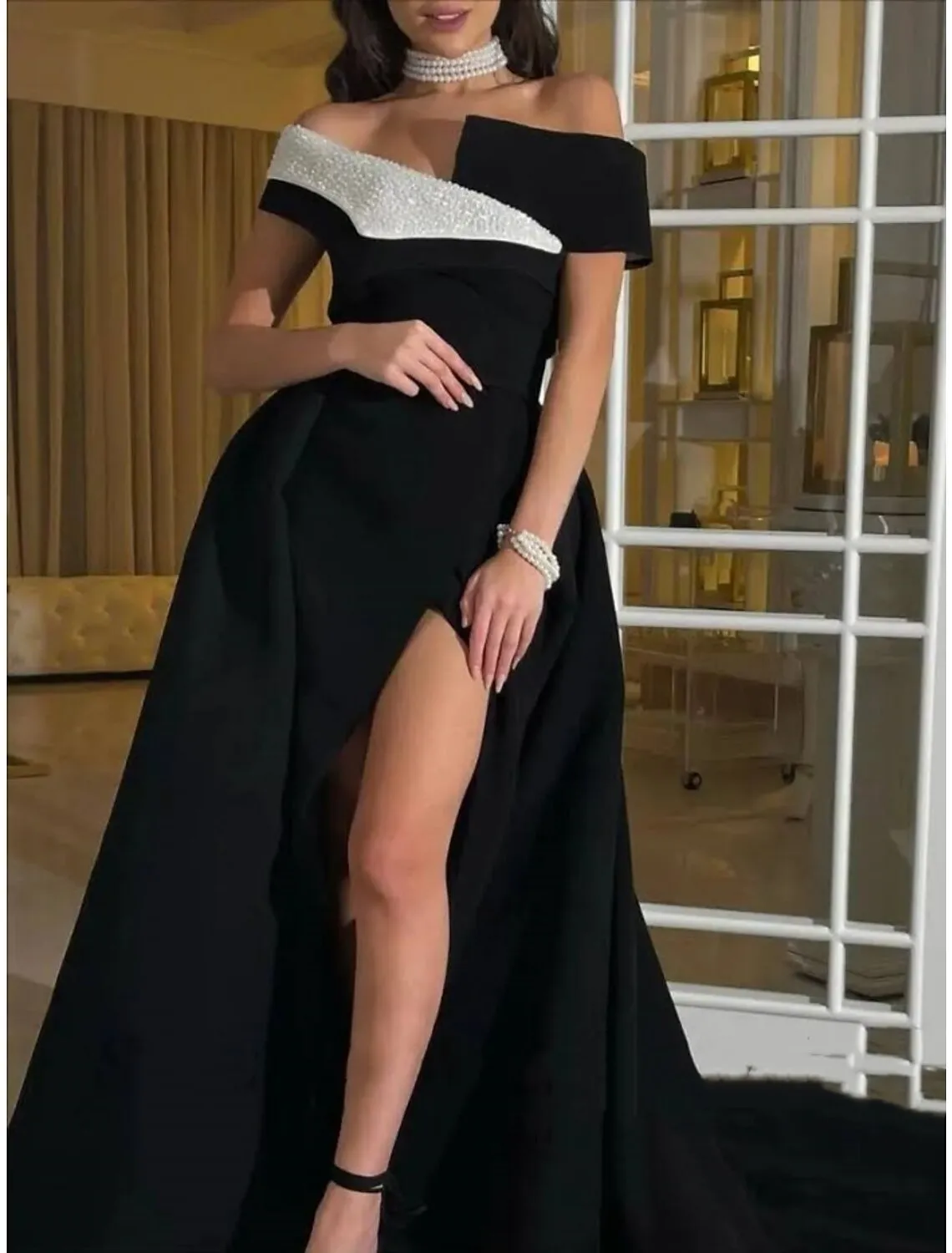 A-Line Evening Gown Elegant Dress Formal Court Train Black Dress Short Sleeve Off Shoulder Polyester with Pleats Beading Slit