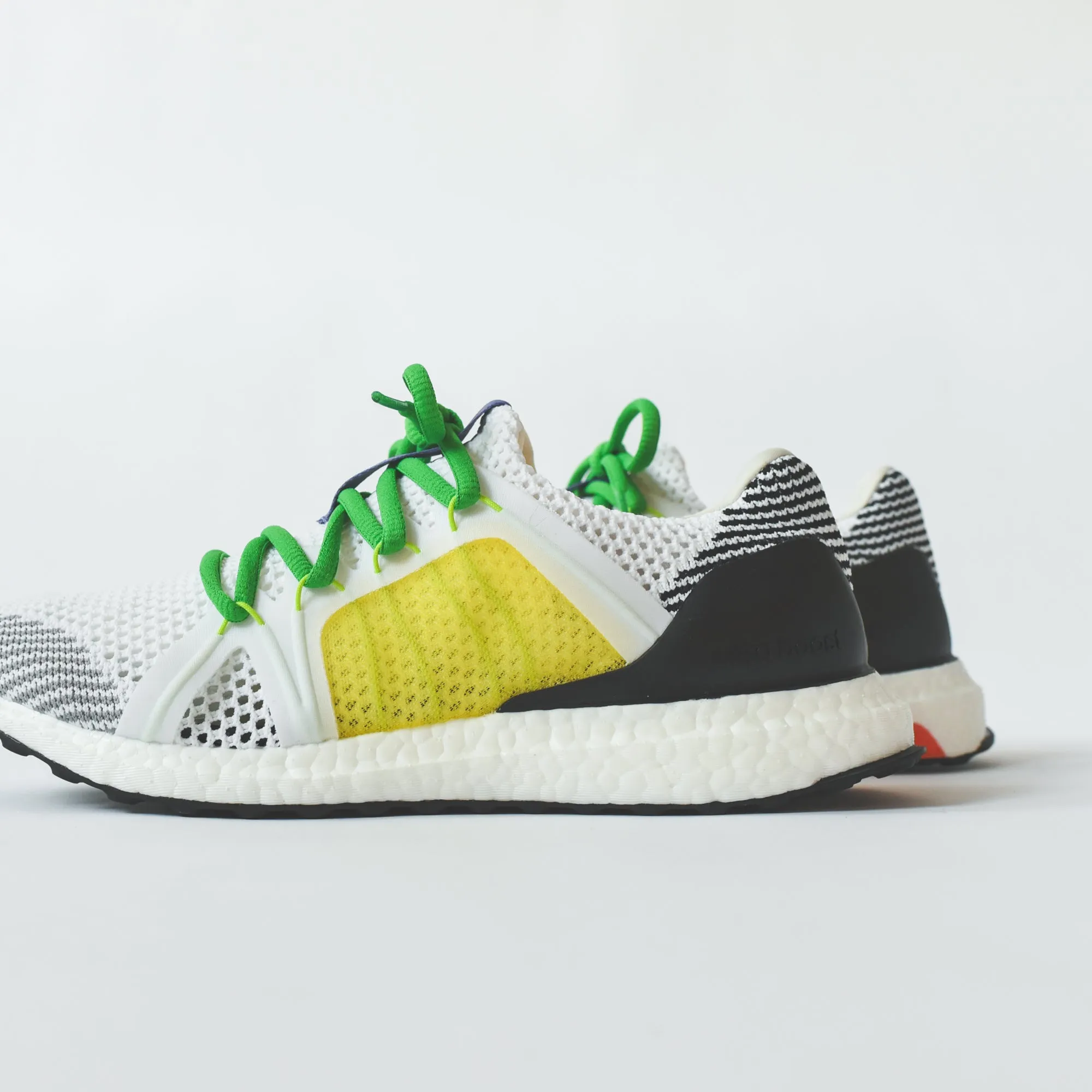 adidas by Stella McCartney WMNS UltraBoost - White / Black / Fresh Lemon