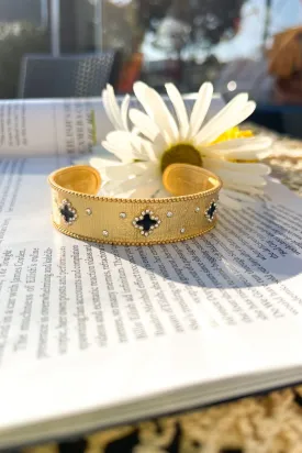 Gold Clover Cuff