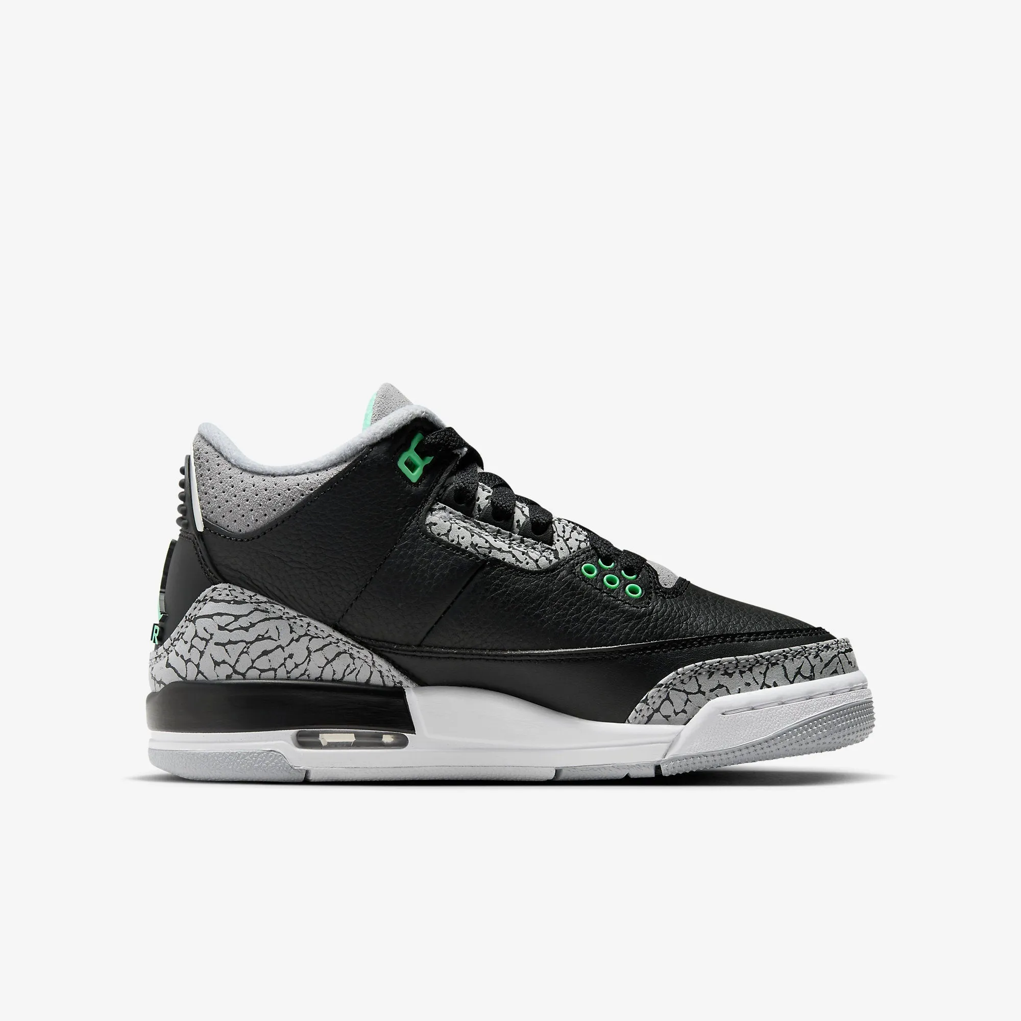 (GS) Air Jordan 3 Retro 'Green Glow' (2024) DM0967-031