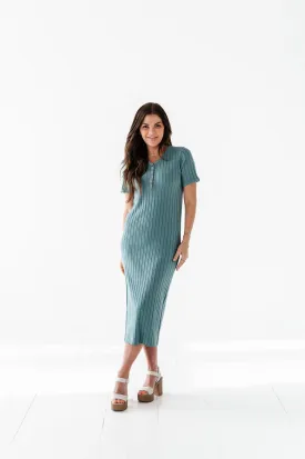 Harper Short Sleeve Dress in Seafoam