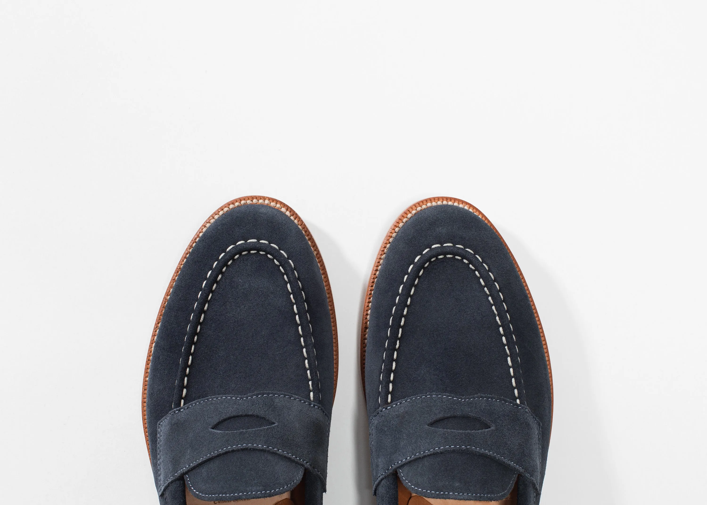 Traveler Penny Midnight Suede